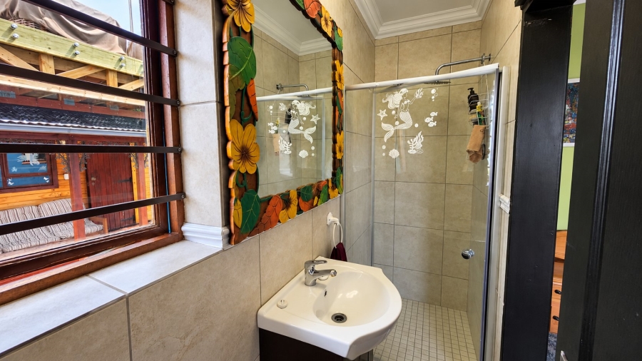 4 Bedroom Property for Sale in Brenton On Sea Western Cape